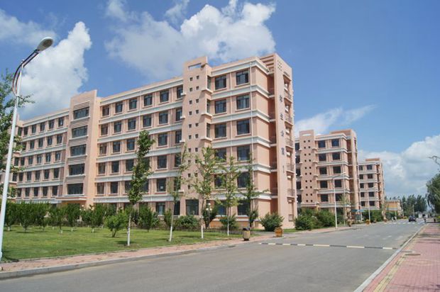 铁岭技师学院简介